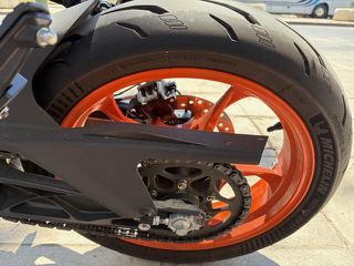 KTM RC 390 2024-thumb-5