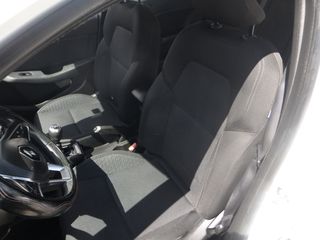 Renault Clio 2022 1.5 DCI DIESEL EURO6-thumb-8