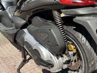 Piaggio Beverly 500 Cruiser 2008-thumb-4