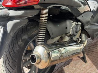 Piaggio Beverly 500 Cruiser 2008-thumb-5