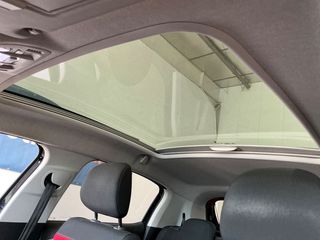 Citroen C3 2018 Citroen C3 1.2 PureTech Shine 145HP panoramic start&stop-thumb-7