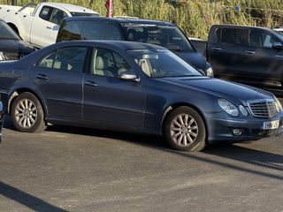 Mercedes-Benz E 280 2008 4 MATIC-thumb-10