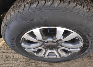 FORD RANGER ΜΕ ΛΑΣΤΙΧΑ-thumb-1