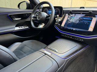 Mercedes-Benz E 300 2024 DE -PANO -WIDE 3 SCREENS -AMG-thumb-39