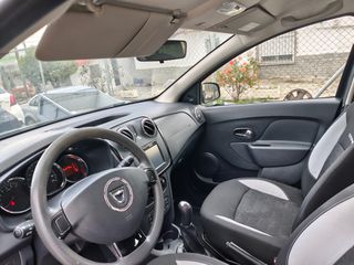 Dacia Sandero 2016-thumb-5