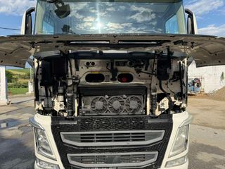 Volvo 2015 FH 500 euro 6-thumb-14