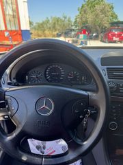 Mercedes-Benz E 200 2005-thumb-4