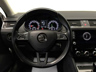 Skoda Octavia 2019 1.6TDI (από 165€/μήνα)-thumb-25