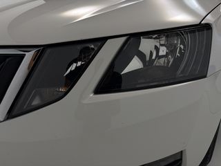 Skoda Octavia 2019 1.6TDI (από 165€/μήνα)-thumb-39