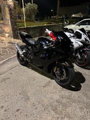 Suzuki GSX-R 1000 2004 K 4