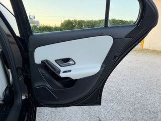 Mercedes-Benz A 180 2018 1.5 Diesel ΑΥΤΟΜΑΤΟ (Μεγάλες Οθόνες - Ανοικτόχρωμο Σαλόνι)-thumb-71