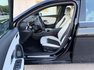 Mercedes-Benz A 180 2018 1.5 Diesel ΑΥΤΟΜΑΤΟ (Μεγάλες Οθόνες - Ανοικτόχρωμο Σαλόνι)-thumb-14