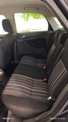 Ford Focus 2010 FOCUS 1.6-thumb-1