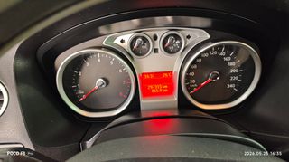 Ford Focus 2010 FOCUS 1.6-thumb-4