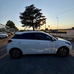 Hyundai i 20 2018 passion-thumb-5