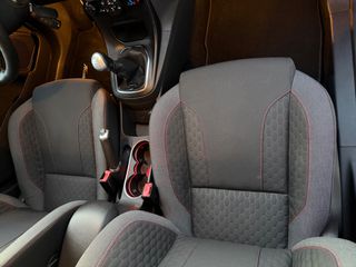 Ford Fiesta 2017 Mk7,5 5θυρο - 1.5 TDCI (Diesel Euro6) ST Line-thumb-47