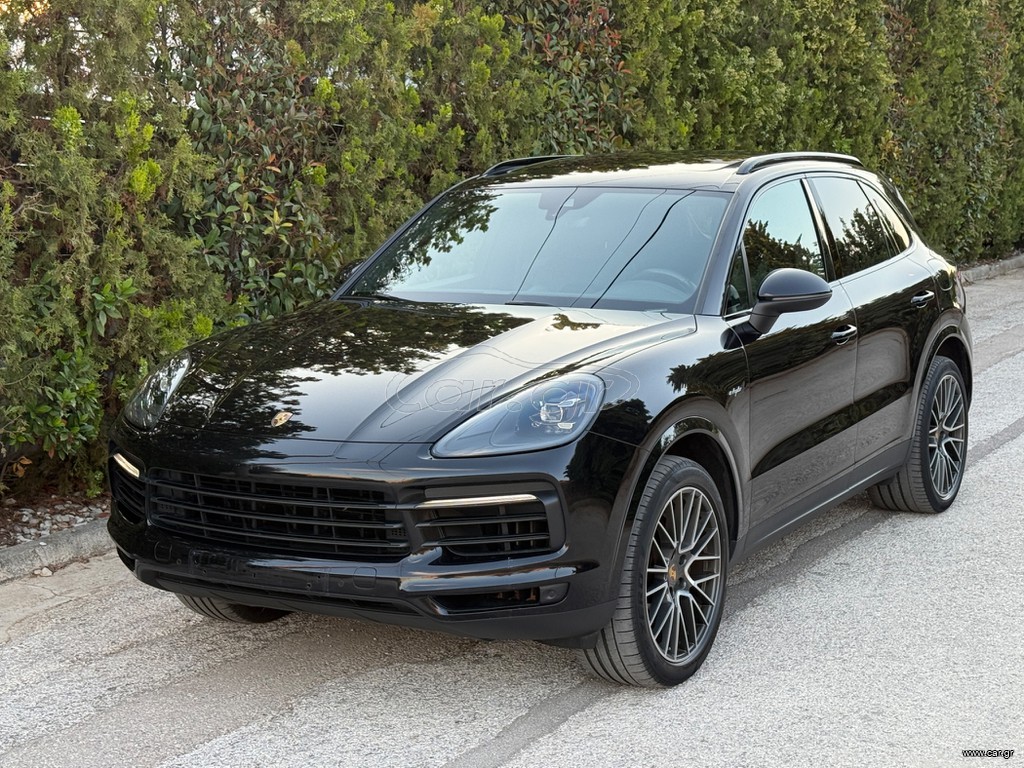 Porsche Cayenne 2018 GTS E-Hybrid