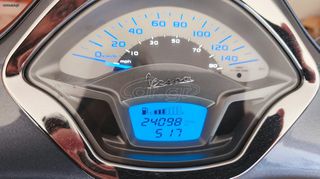 Piaggio Vespa GTS 250 2016 Vespa GTS 250 IE 70' Anniversary edition-thumb-9