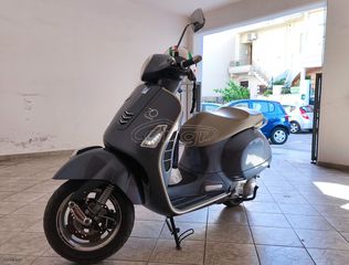 Piaggio Vespa GTS 250 2016 Vespa GTS 250 IE 70' Anniversary edition-thumb-1