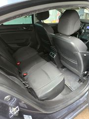 Renault Megane 2017-thumb-6