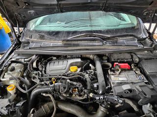 Renault Megane 2017-thumb-8