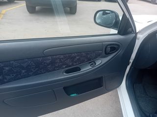 Daewoo Lanos 2001-thumb-12