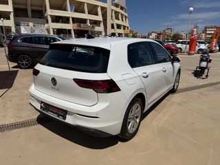 Volkswagen Golf 2022-thumb-6