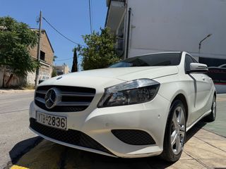 Mercedes-Benz A 180 2013 URBAN DIESEL-thumb-3