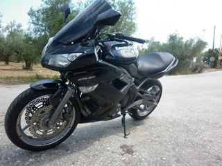Kawasaki ER-6f 2011-thumb-1