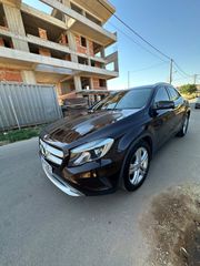 Mercedes-Benz GLA 180 2016