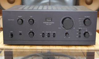 Sansui AU-517