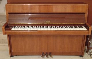 Πιάνο Yamaha κατασκευασμένο στην Ιαπωνία