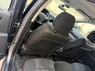 Peugeot 3008 2011 CROSS OVER 1.6 HDi 115hp-thumb-36