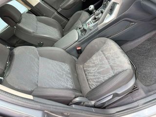 Peugeot 3008 2011 CROSS OVER 1.6 HDi 115hp-thumb-20