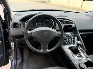 Peugeot 3008 2011 CROSS OVER 1.6 HDi 115hp-thumb-23