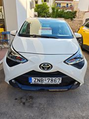 Toyota Aygo (X) 2020-thumb-2