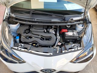 Toyota Aygo (X) 2020-thumb-8
