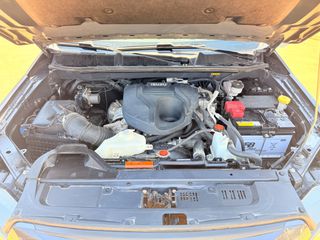 Isuzu D-Max 2024 ARENA AUTO LS 1.9-thumb-12