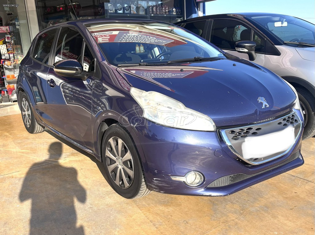 Peugeot 208 2013 1.4 HDI DIESEL AUTOMATIC
