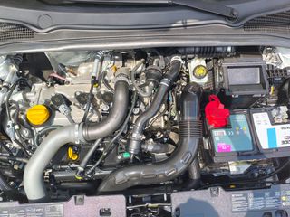 Renault Clio 2015 LIMITED EDITION SW-thumb-58