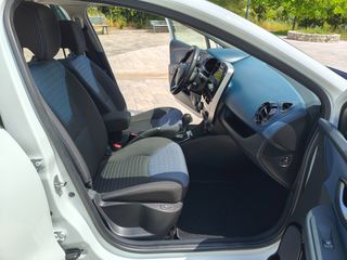 Renault Clio 2015 LIMITED EDITION SW-thumb-30
