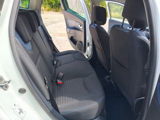 Renault Clio 2015 LIMITED EDITION SW-thumb-33