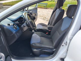 Renault Clio 2015 LIMITED EDITION SW-thumb-28