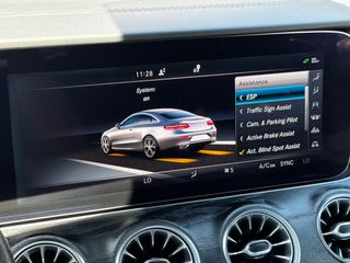Mercedes-Benz E 220 2017 D COUPE AMG-thumb-29
