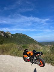 Honda CBR 1000RR 2006 REPSOL