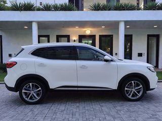 Mg EHS 2023 T-GDI LUXURY PHEV | PANORAMA | LEATHER | 360* ΑΠΟ SERVICE-thumb-5