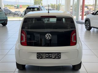 Volkswagen Up 2015-thumb-9