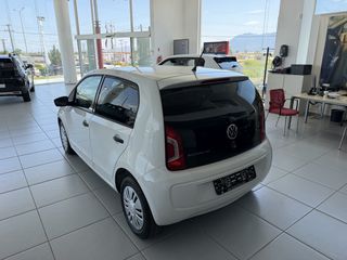 Volkswagen Up 2015-thumb-10