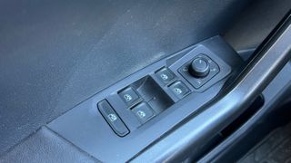 Volkswagen T-Cross 2022 LIFE 1.0 TSI 95hp CARMAX - 3 ΧΡΟΝΙΑ ΔΩΡΕΑΝ SERVICE-thumb-18