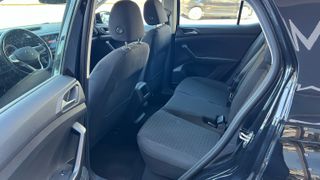 Volkswagen T-Cross 2022 LIFE 1.0 TSI 95hp CARMAX - 3 ΧΡΟΝΙΑ ΔΩΡΕΑΝ SERVICE-thumb-6